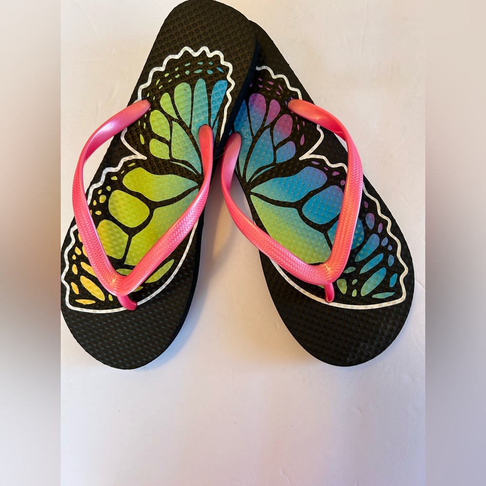 Girl’s Pink Butterfly Flip Flops size 5 - Picture 3 of 10